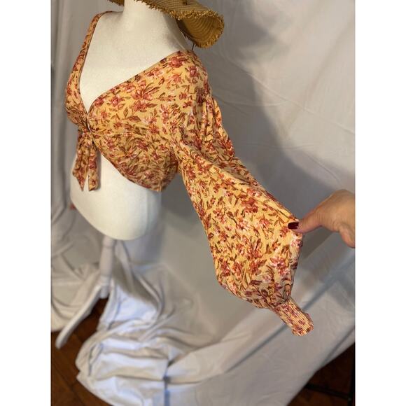 BOG Collective Long Sleeve Cropped Top - Size Large - Picture 9 of 15